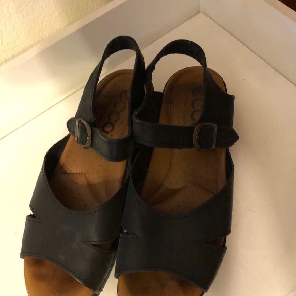 Ecco sandles